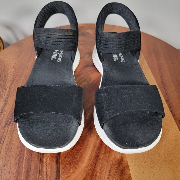 Skechers Slip-ins Sandals Women's Easy Entry Comfy Black and White - Picture 7 of 11